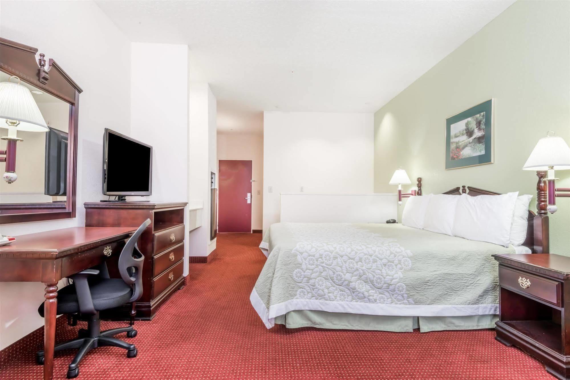 Hotel Days By Wyndham 2*