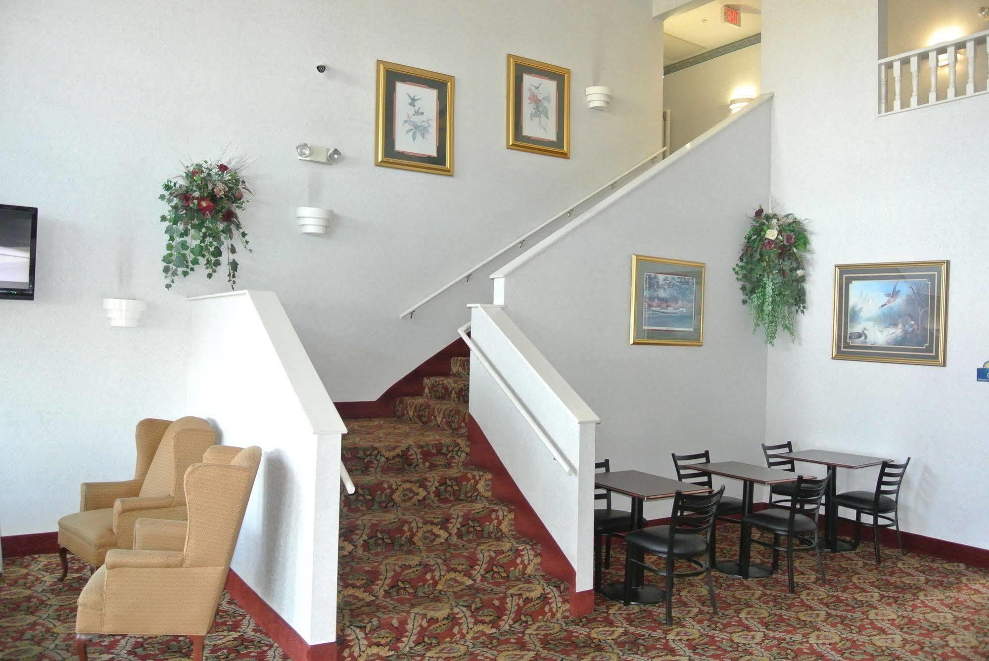 Days By Wyndham Hotel 2*
