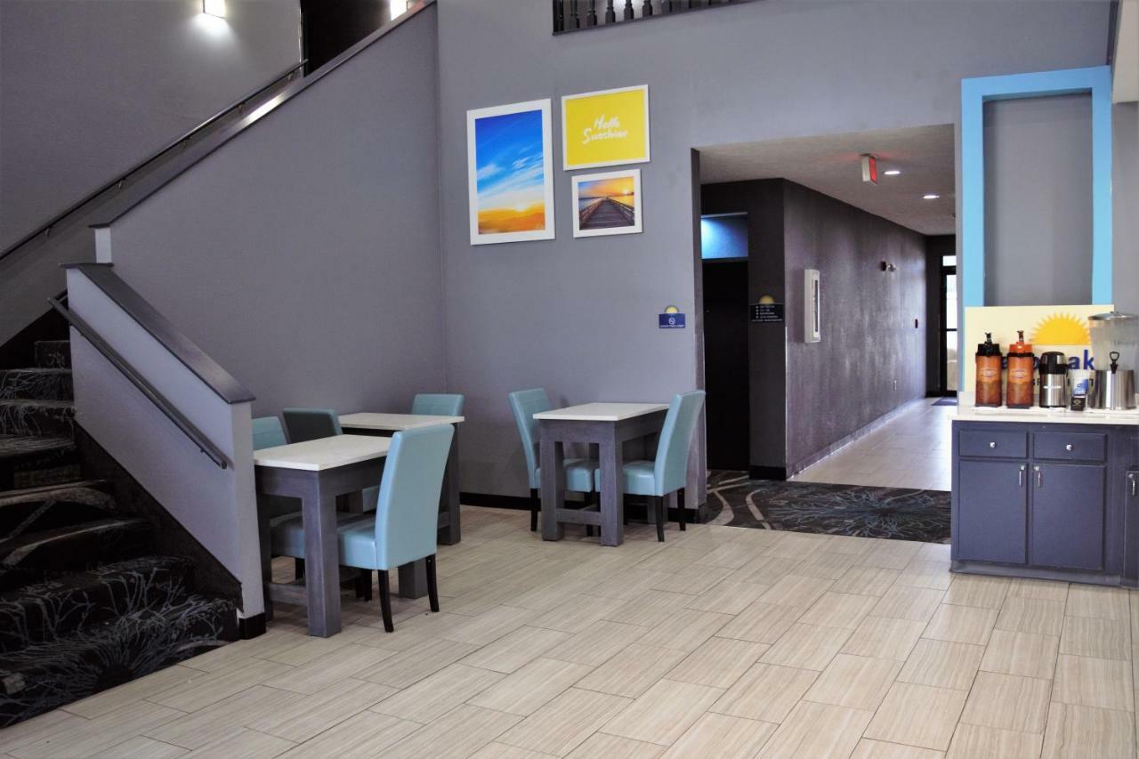 Days By Wyndham Hotel Montgomery